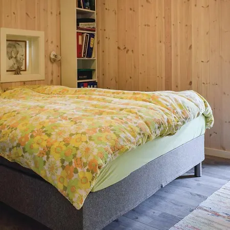 Σπίτι διακοπών Awesome In W/ Jacuzzi, Wifi And 3 Bedrooms *