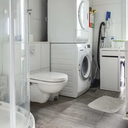 Σπίτι διακοπών Awesome In W/ Jacuzzi, Wifi And 3 Bedrooms