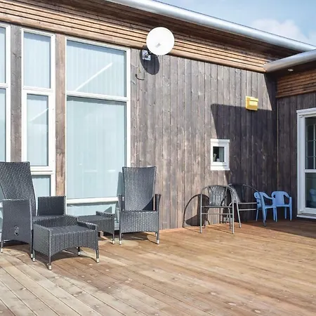 Σπίτι διακοπών Awesome In W/ Jacuzzi, Wifi And 3 Bedrooms Stokmarknes